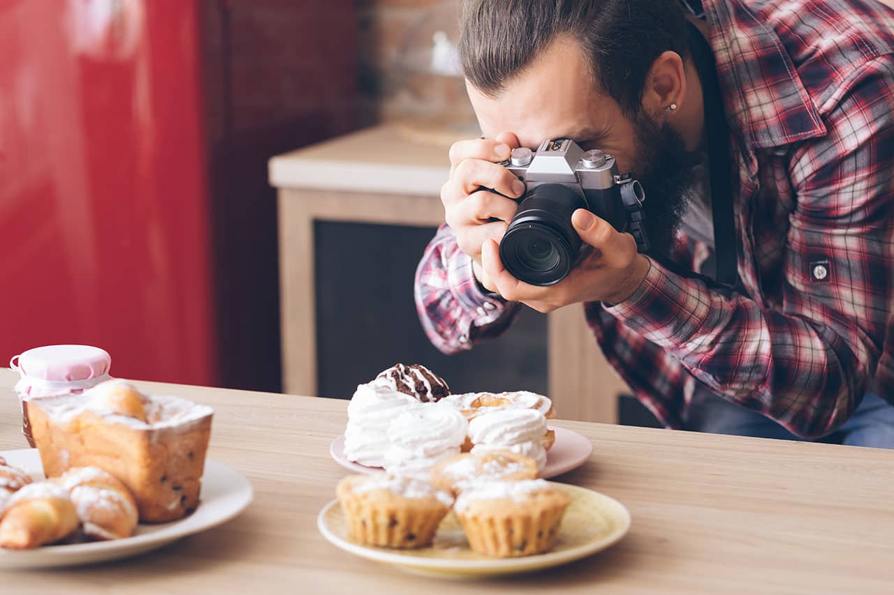 Photographic Camera Equipment for food bloggers